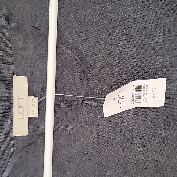 Cardigan - Picture 2 of 5